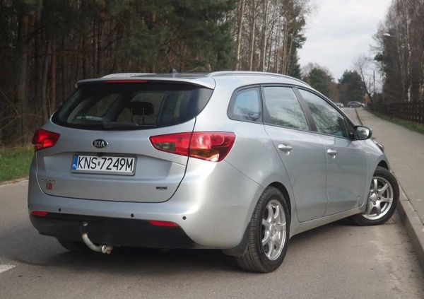 Kia Ceed cena 36900 przebieg: 196120, rok produkcji 2017 z Świnoujście małe 667